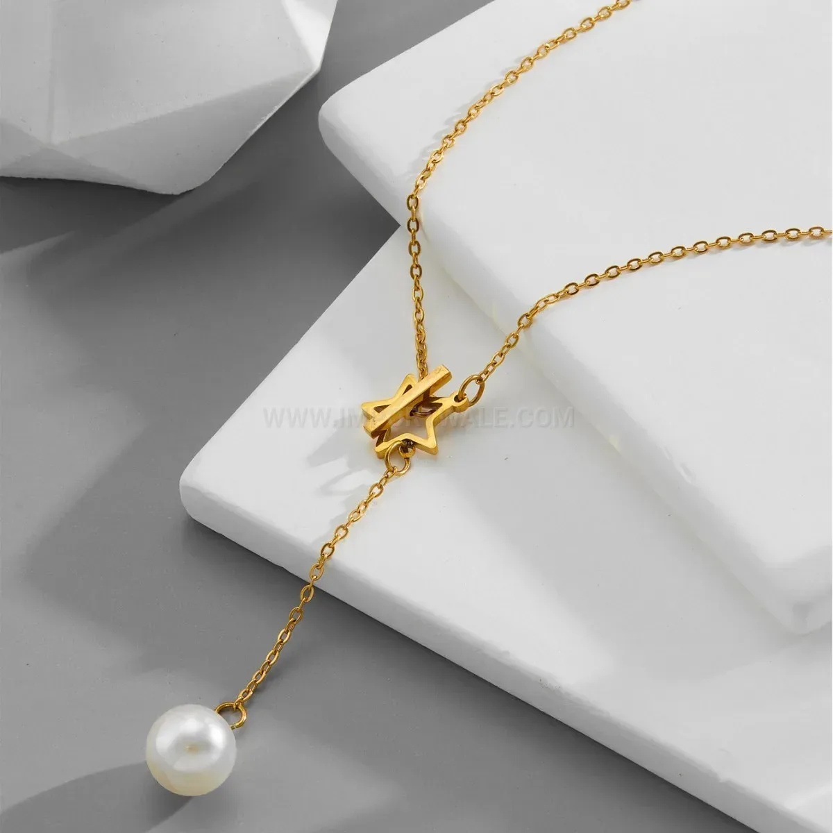 Fashion Gold Plated Titanium Steel Shell Pearl Star OT Buckle Necklace