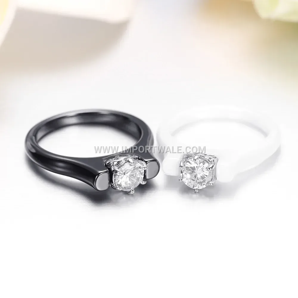 Delicate Stainless Steel Ceramic Zircon Band Ring