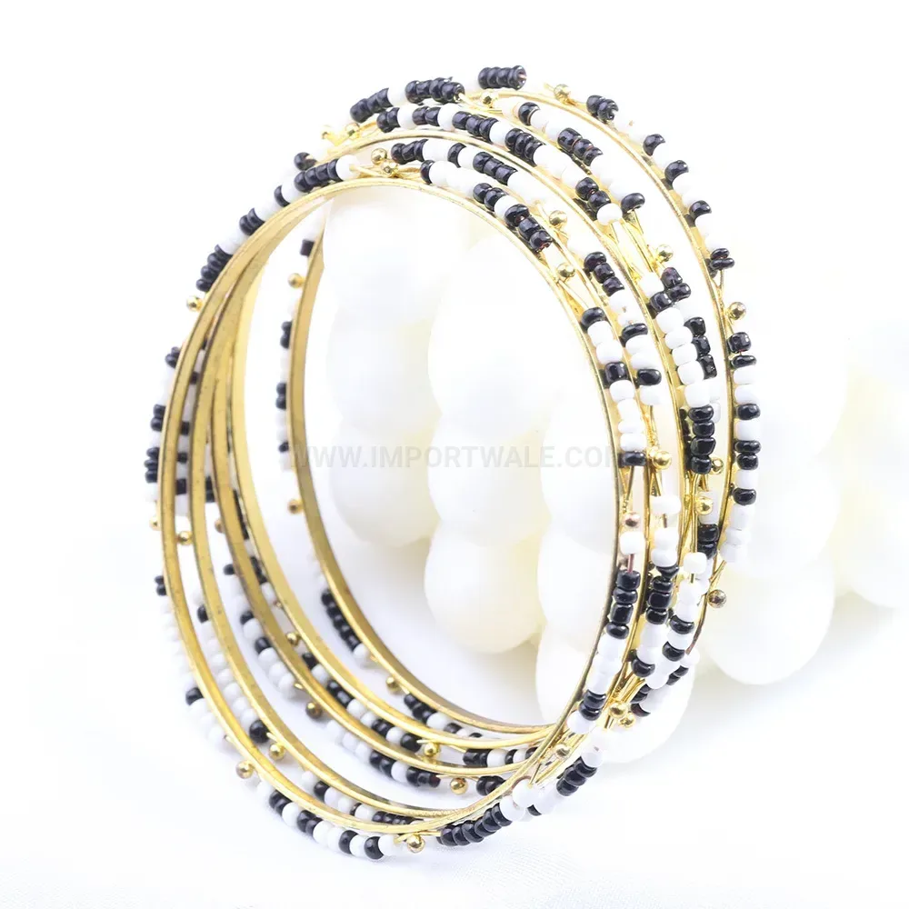 Elegant Black and White Beaded Gold-Plated Copper Bangle Bracelet