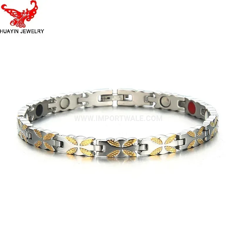 Elegant Delicate Four-Leaf Flower Titanium Bio Magnetic Bracelet