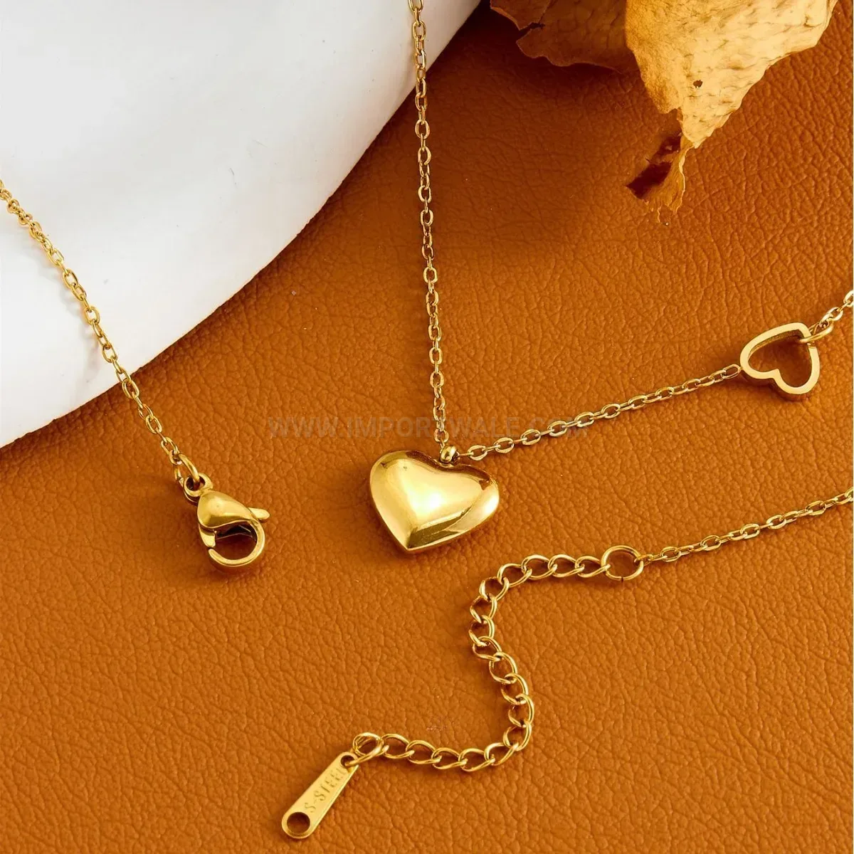 Modern 18K Gold Plated Double Heart Titanium Steel Choker Necklace