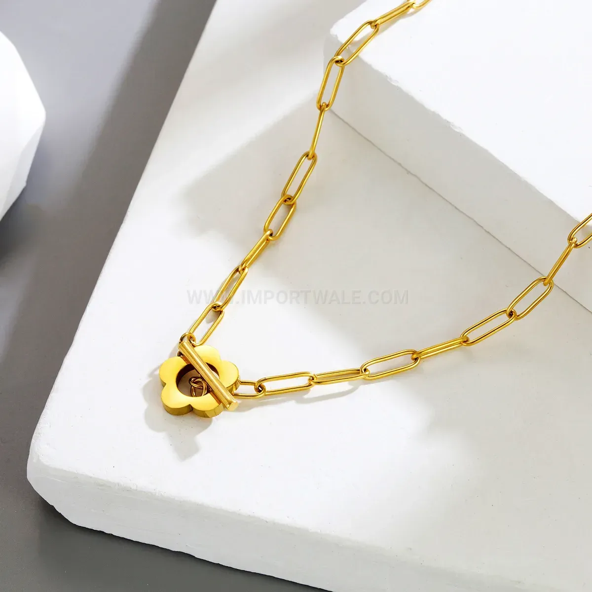 Geometric Plum Blossom Toggle Clasp Chain Jewelry Set