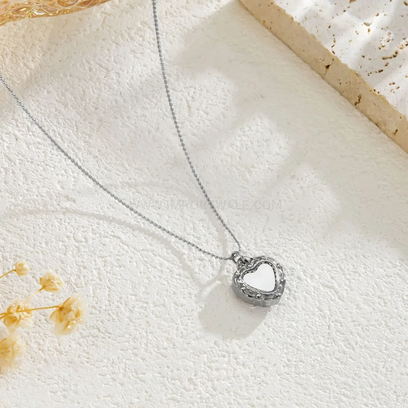 Trendy Mother of Pearl Heart Pendant Stainless Steel Chain