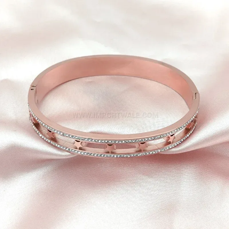 Stylish Double-Row Star Rhinestone Cutout Titanium Steel Bangle