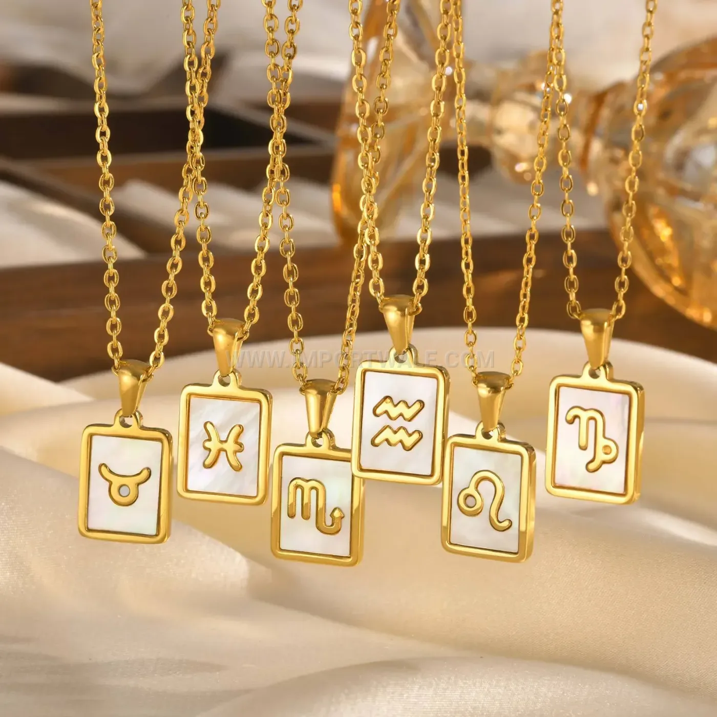 Zodiac Shell Inlay 18K Gold Plated Stainless Steel Collar Necklace