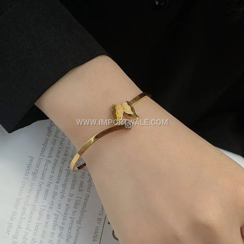 Handwoven Heart Crystal Leather Beaded Bracelet