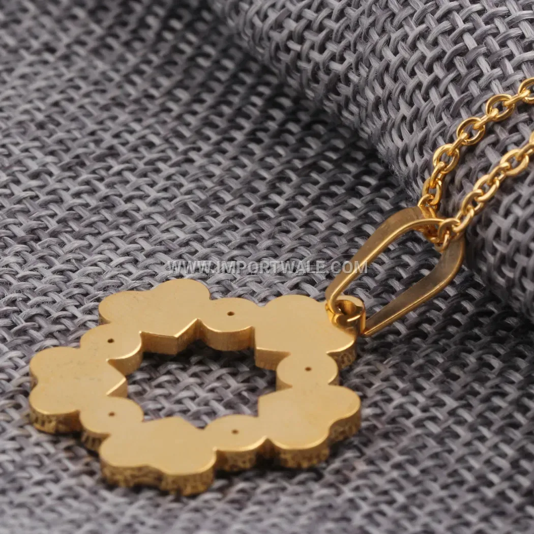 Gold Electroplated Stainless Steel Floral Star Pendant Necklace
