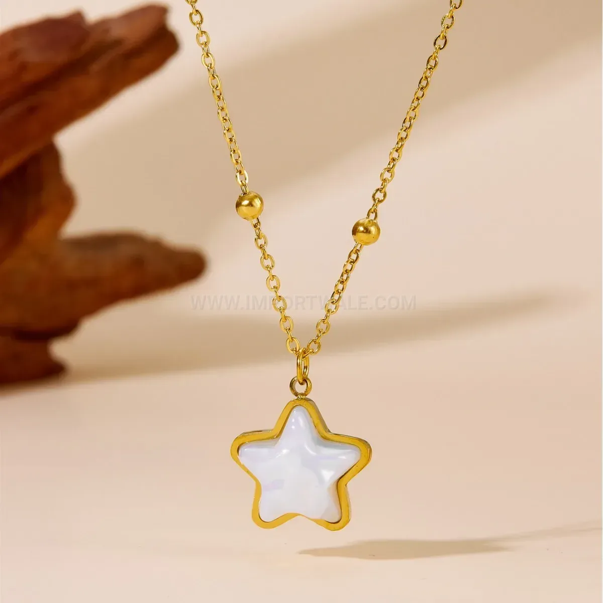 Stylish Minimalist Gold Plated Stainless Steel Star Shell Pendant Necklace