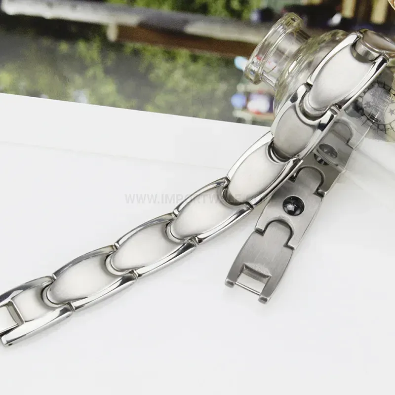 Classic Sleek Geometric Pure Titanium Bio Magnetic Link Bracelet