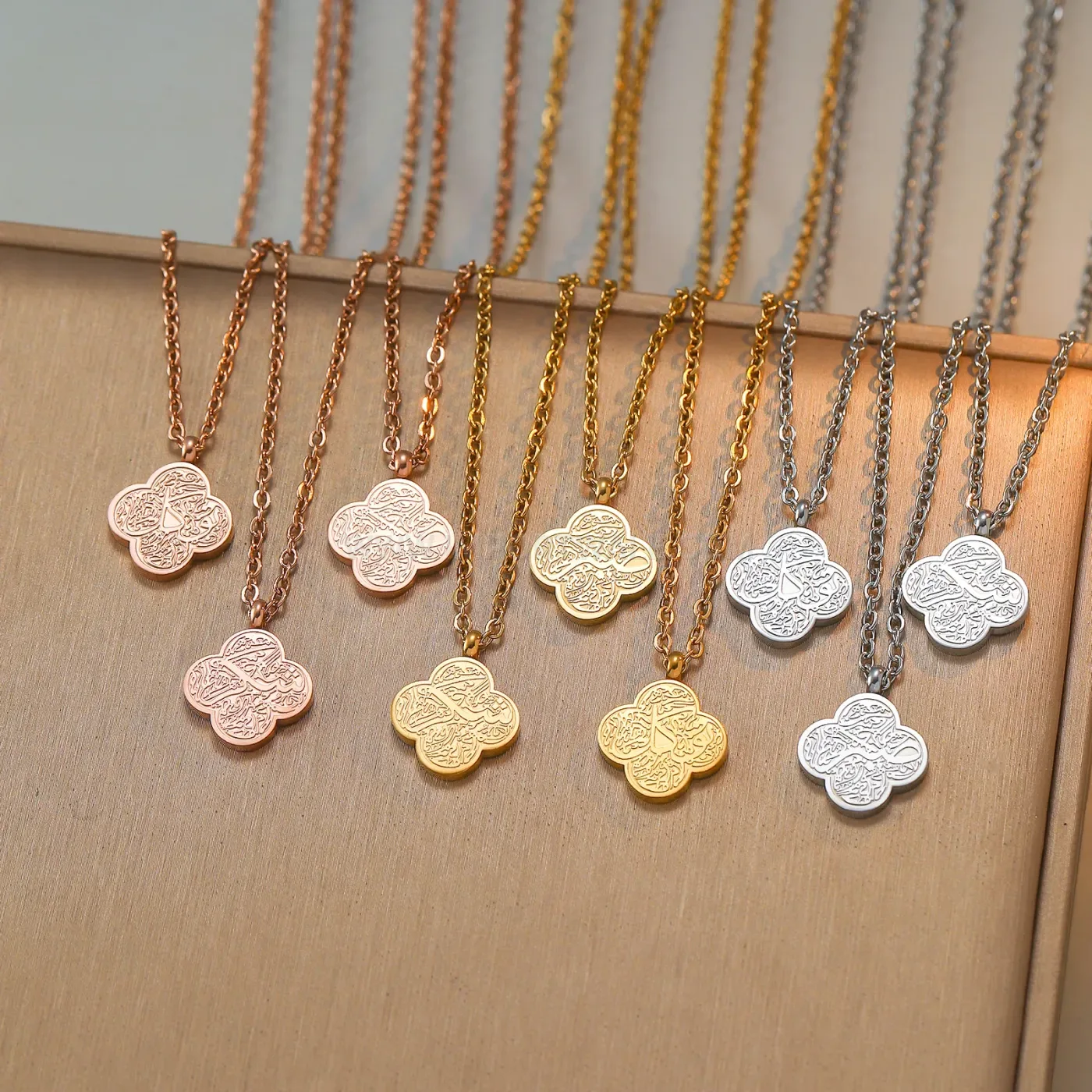 Fashion Plated Stainless Steel Clover Islamic Symbol Pendant Necklace For Women