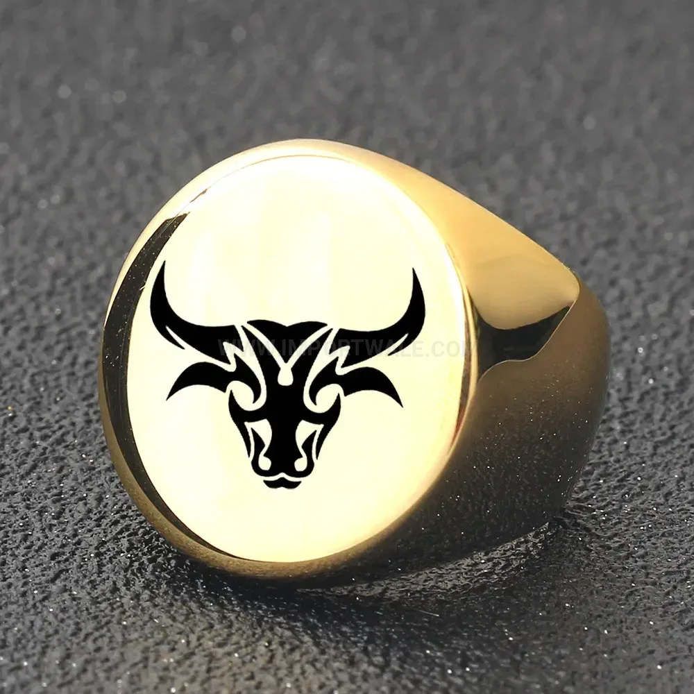 Trendy Engraved Bull Head Vintage 304 Stainless Steel Signet Ring