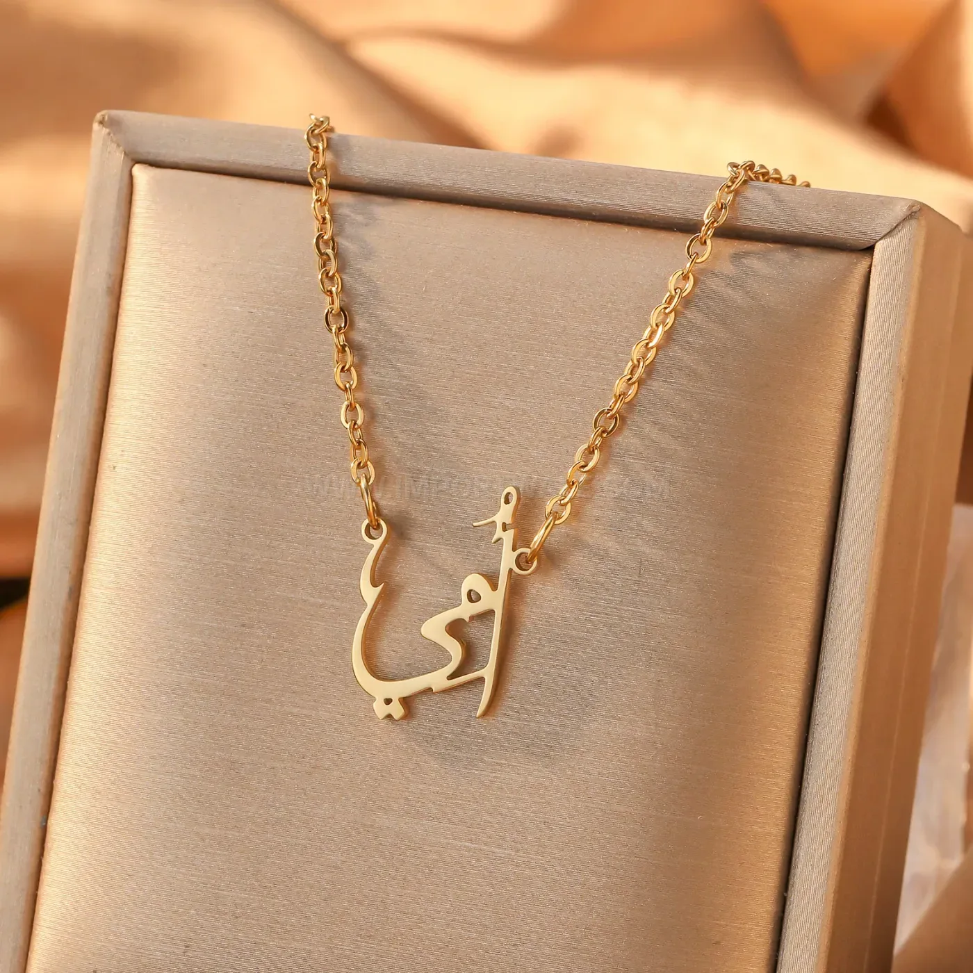 Tarnish Free Stainless Steel Arabic Script Mama Calligraphy Pendant Necklace