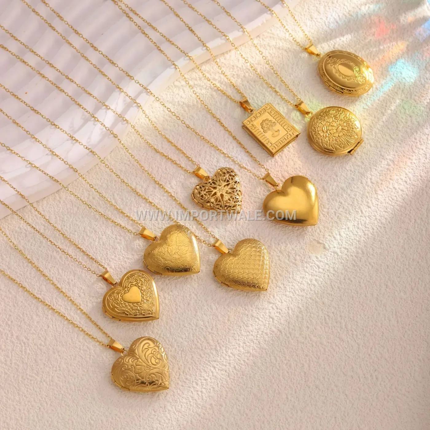 Vintage Engraved Stainless Steel Heart Locket Pendant Necklace