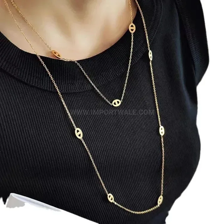 Chic Gold Titanium Steel Pig Nose Pendant O Chain Layered Necklace