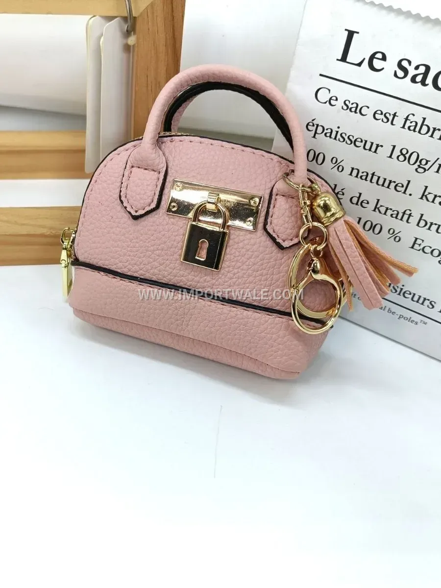 Litchi Grain Shell Shaped Crossbody Handbag with Charm