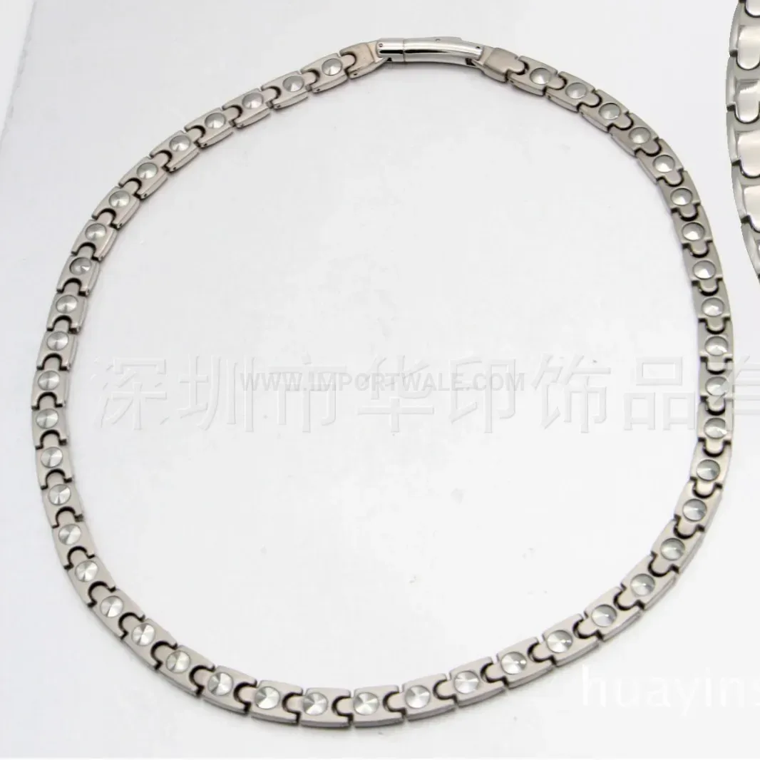 Premium Minimalist Pure Titanium Magnetic Link Couple Necklace