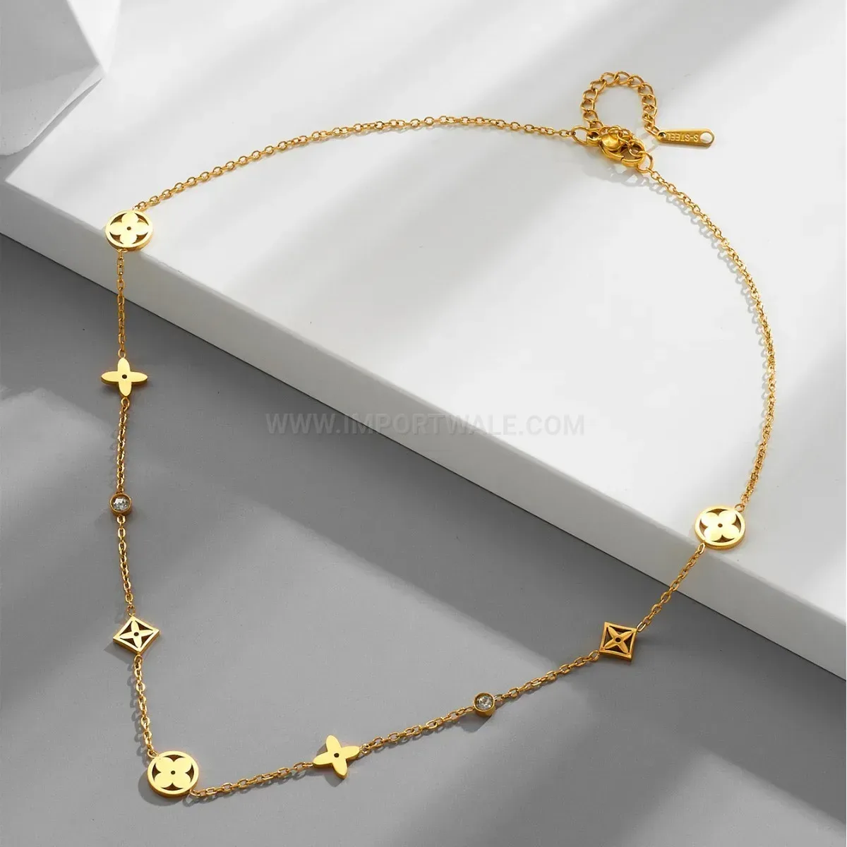 Modern Hollow Four Leaf Clover Titanium Steel Pendant Necklace