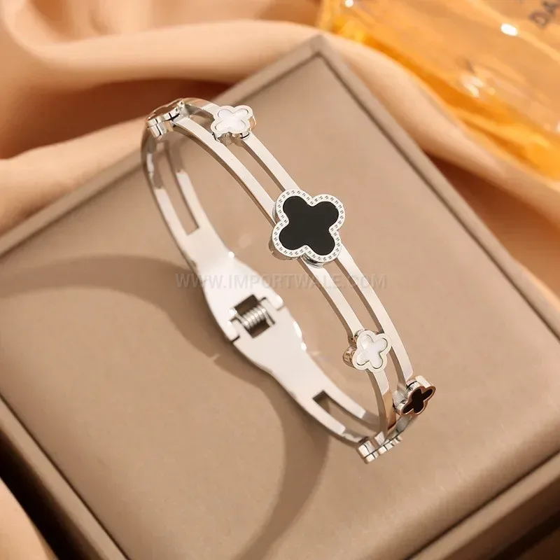 Elegant Shell Four Leaf Clover Geometric Titanium Steel Bangle Bracelet