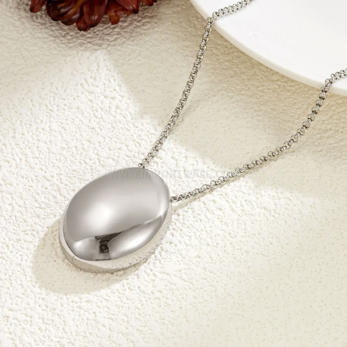 Bold Vintage Oversized Oval Pendant Stainless Steel Necklace for Women