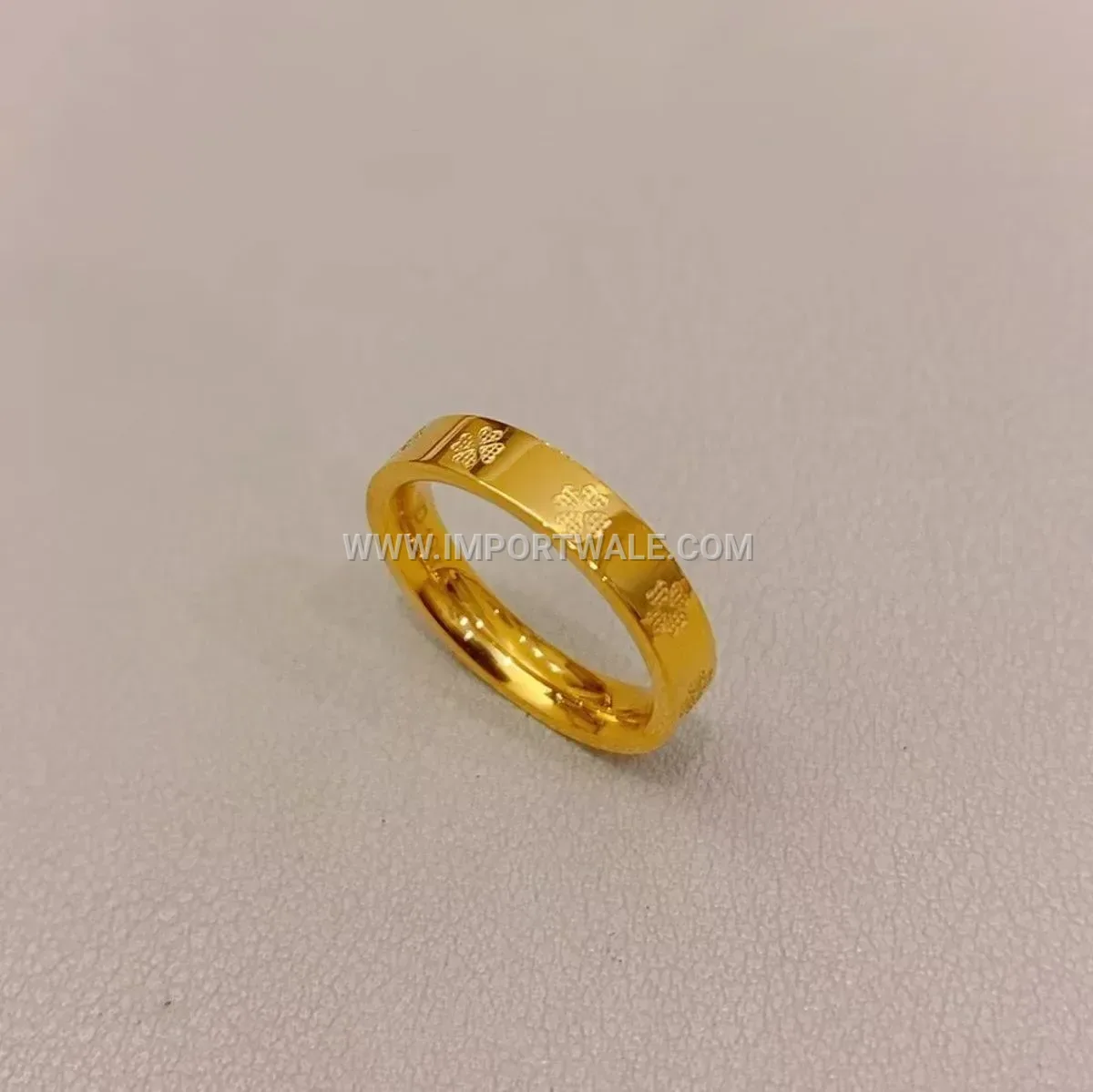 Etched Gold Clover Stainless Steel Band Ring