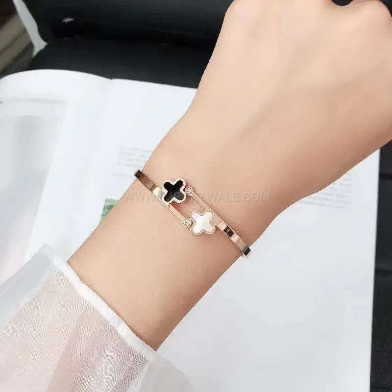 Premium Double Four Leaf Clover Shell Titanium Steel Open Bangle
