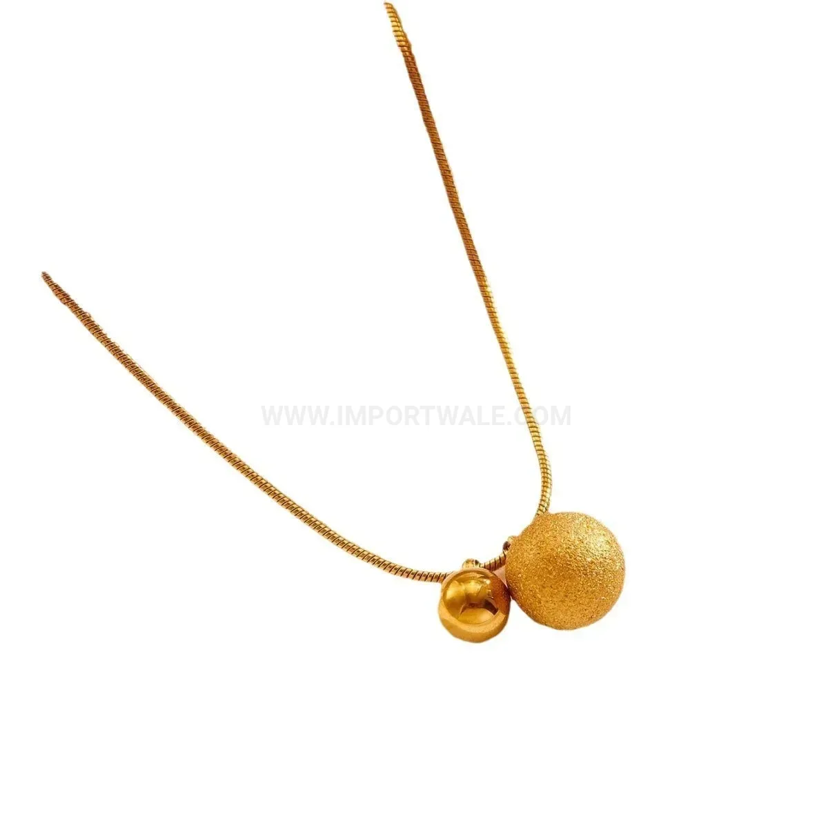Elegant Gold Stainless Steel Frosted Sphere Pendant Clavicle Chain Necklace