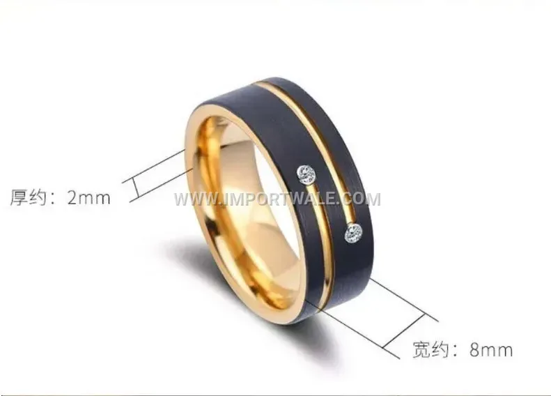 Two-Tone Black and Gold Grooved Crystal Ring