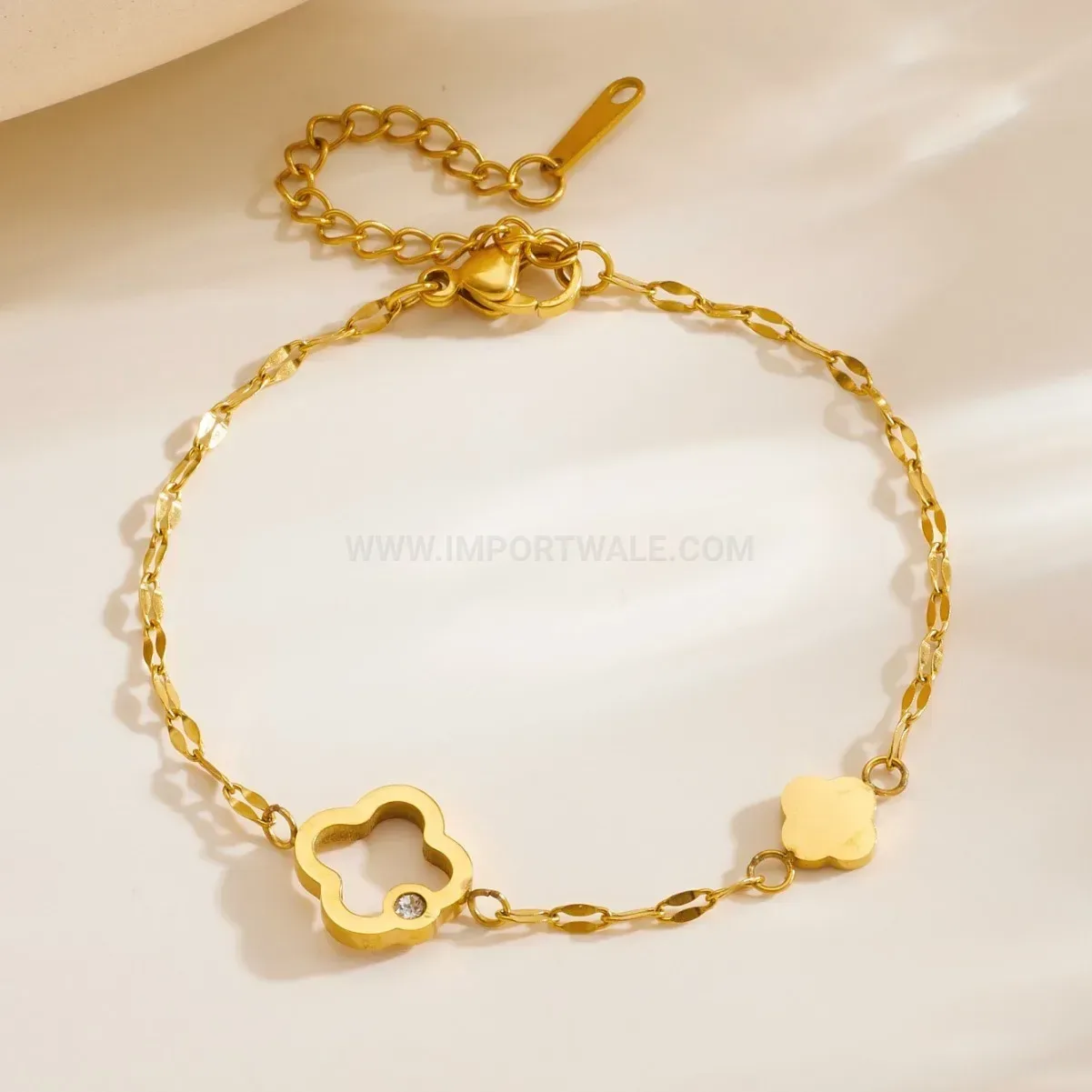 Designer Delicate Gold Stainless Steel Cutout Clover Bracelet