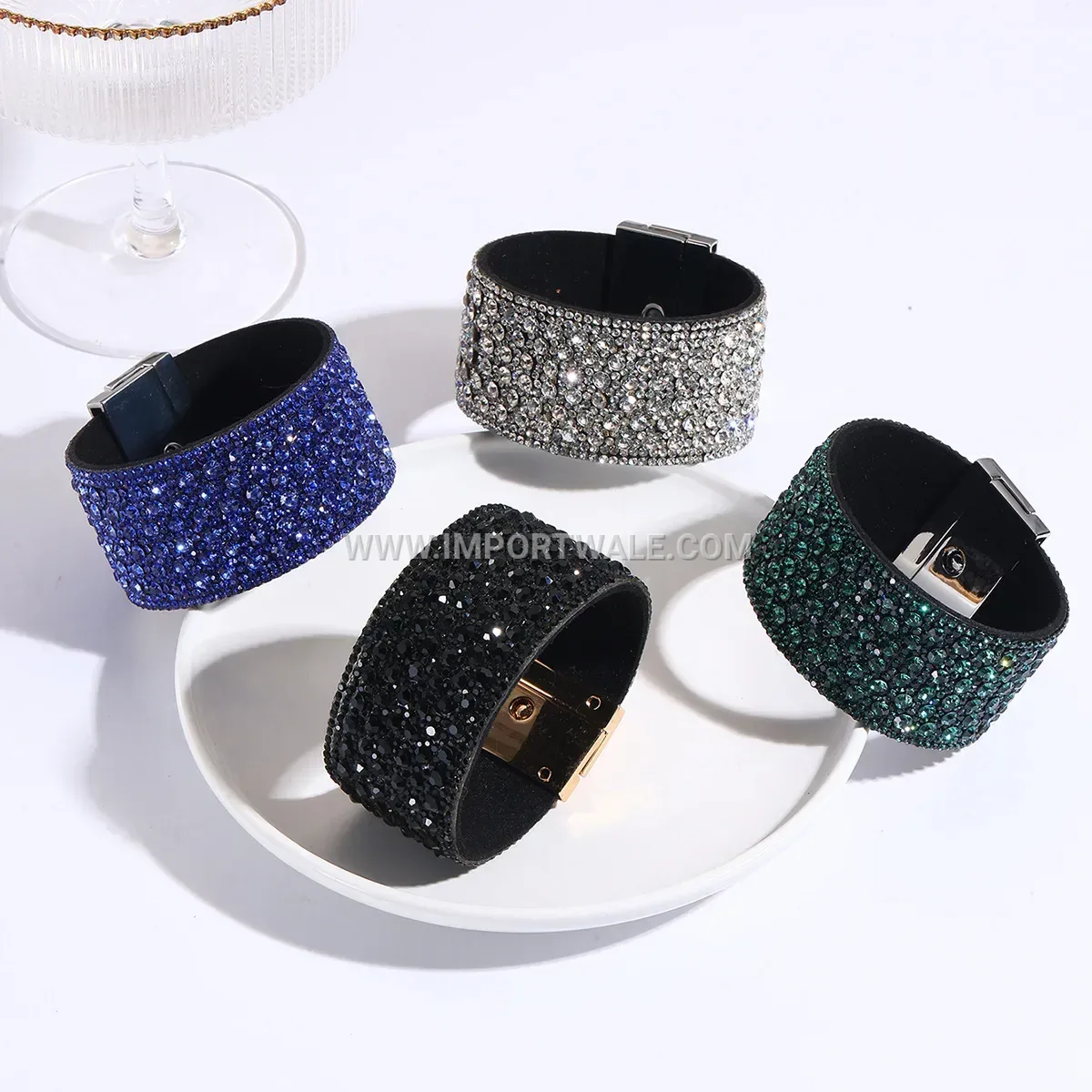 Bohemian Multi-Layer Leather Cord Heart Bracelet With Magnetic Clasp