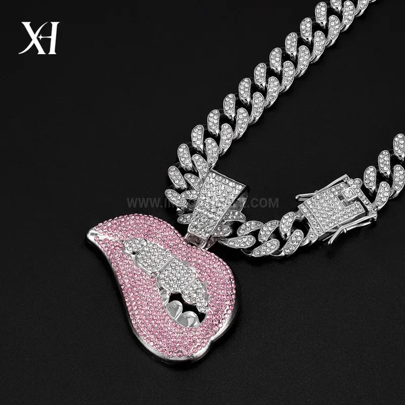 Rhinestone Lip Pendant with Zinc Alloy Cuban Link Chain