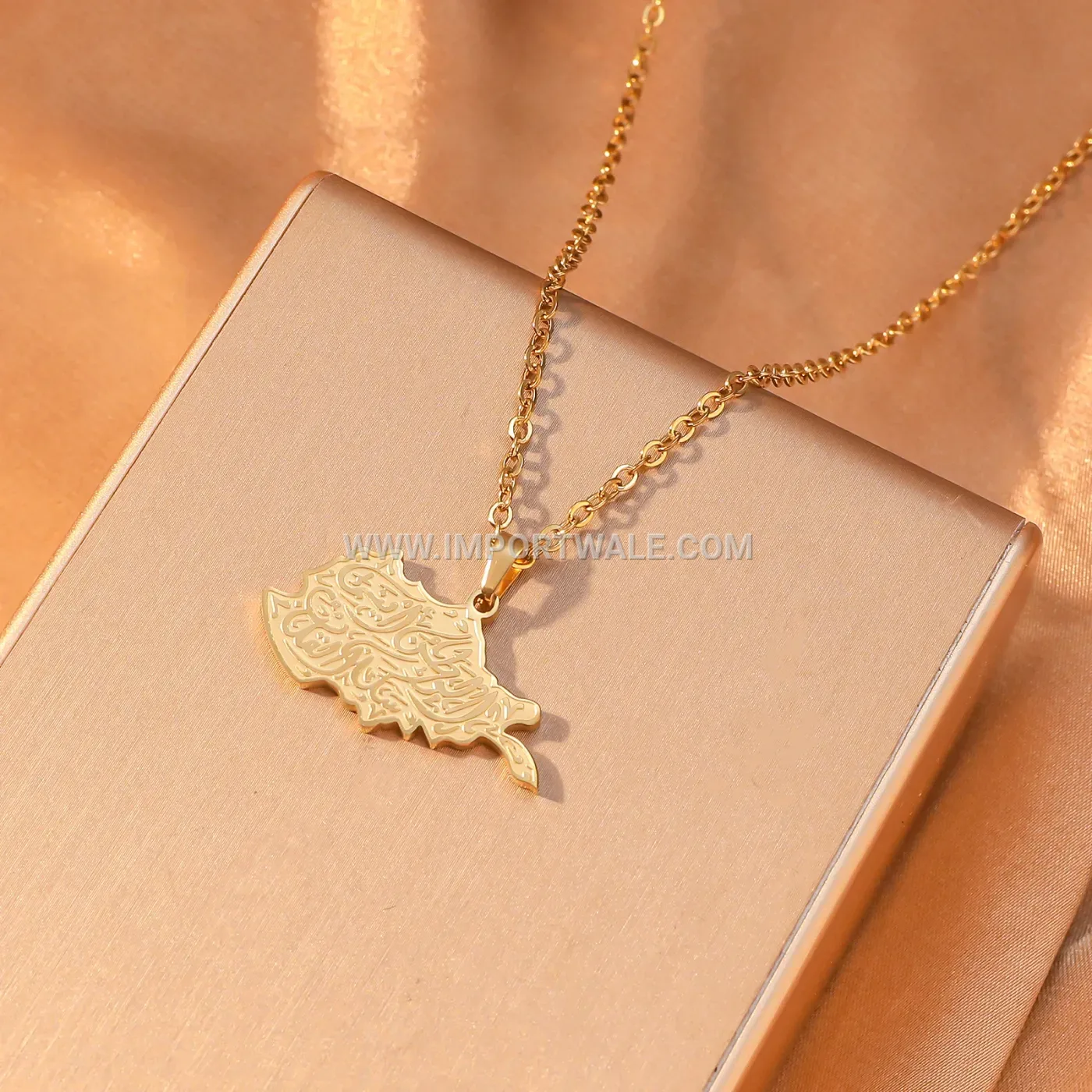 Stainless Steel Arabic Calligraphy Map Pendant Islamic Religious Necklace