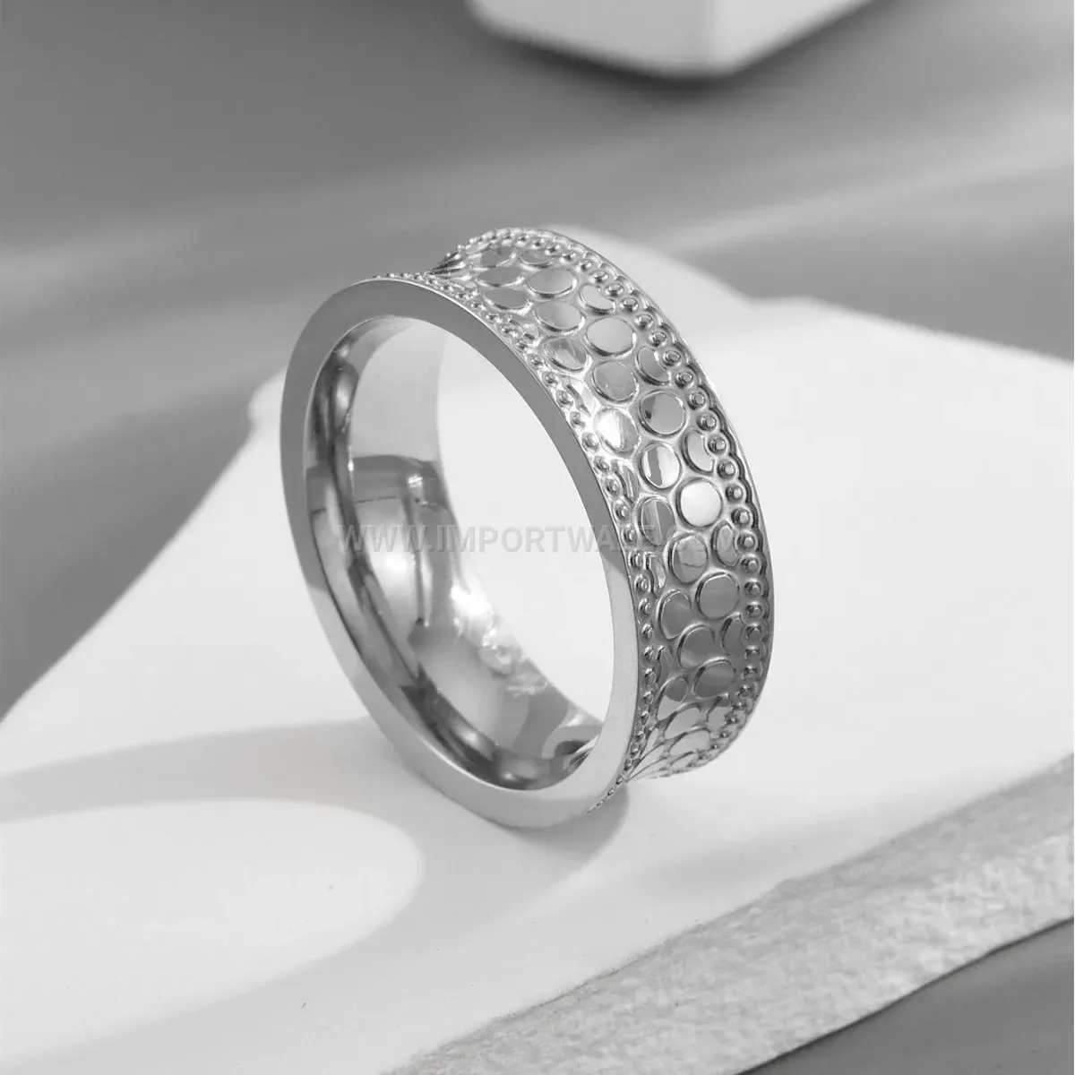 Textured Scale Pattern 18K Gold Plated Titanium Band