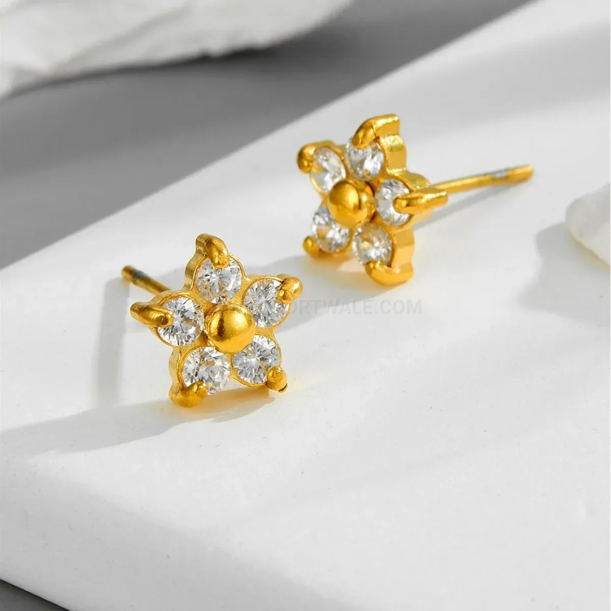 Rhinestone Floral Stud Earrings in Gold Plated Titanium Steel