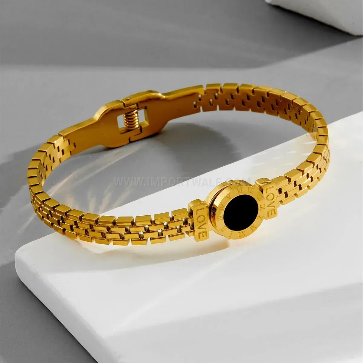 Gold-Plated Titanium Steel Roman Numeral Disc Bangle
