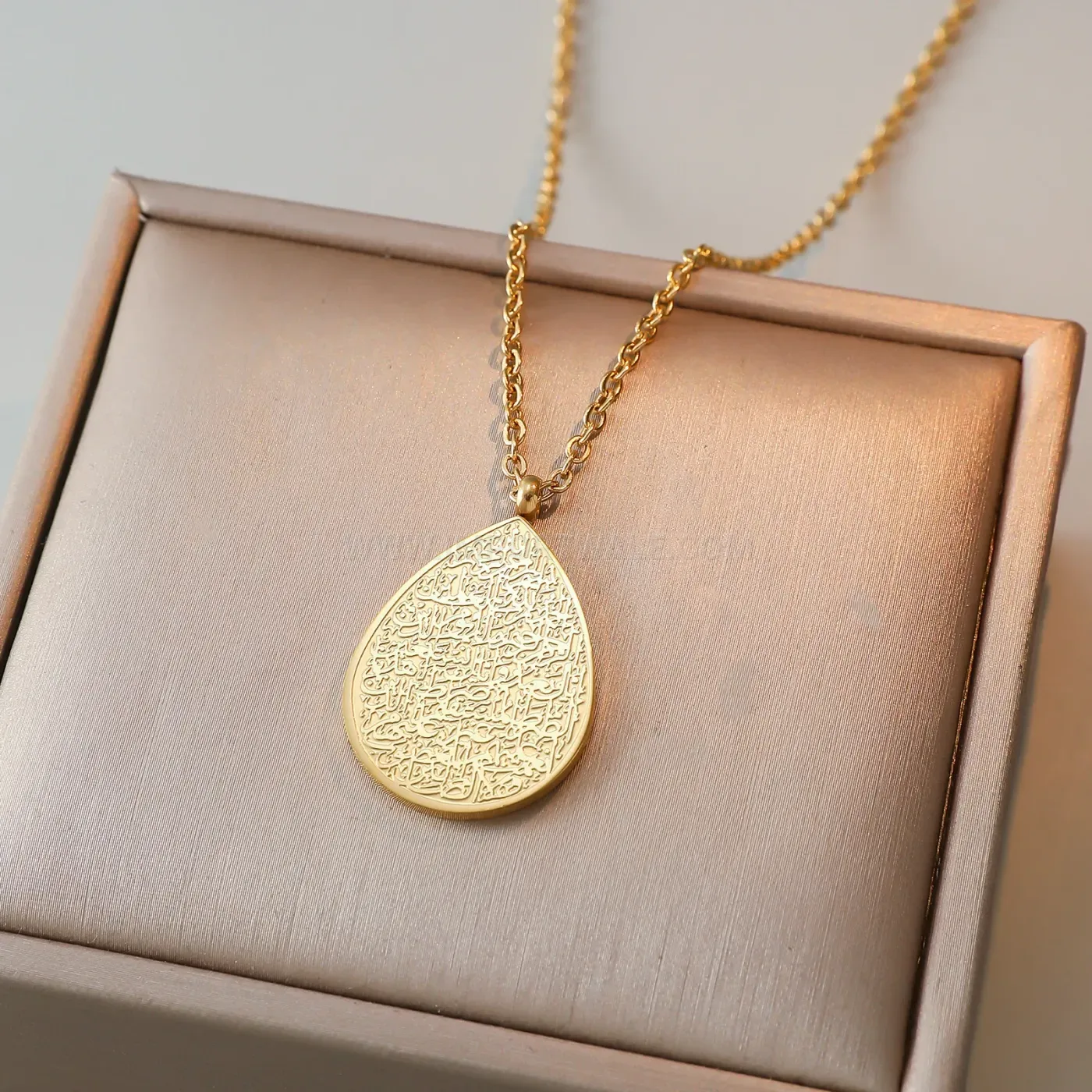 Designer Waterdrop Stainless Steel Allah Calligraphy Script Pendant Necklace