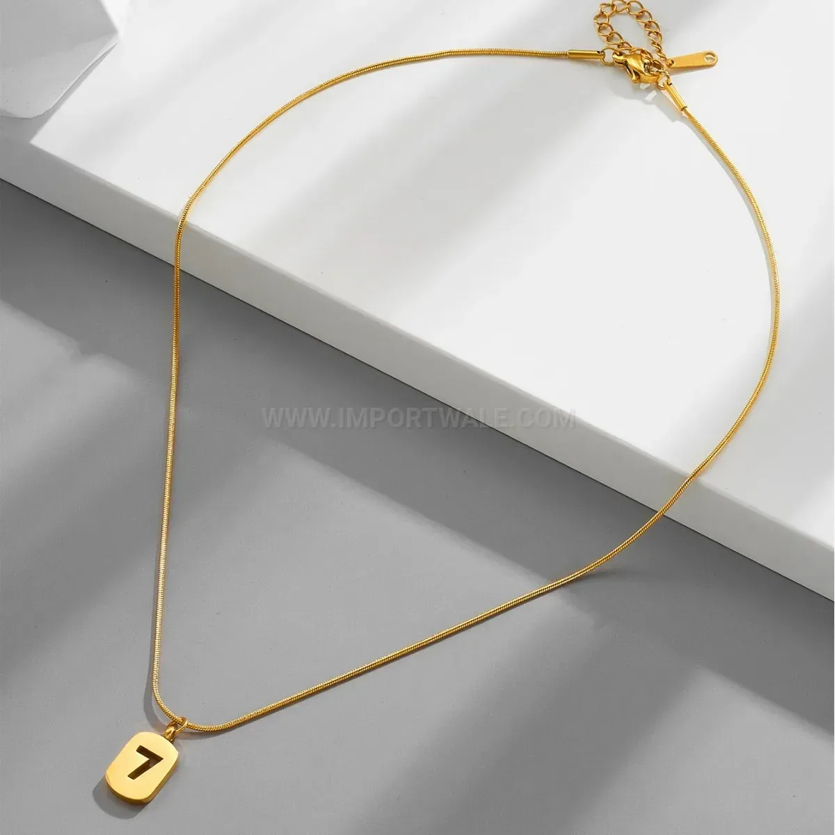 Elegant Gold Titanium Steel Snake Chain Lucky Seven Pendant Necklace