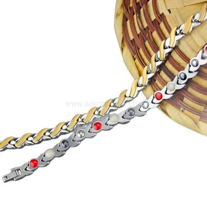 Bold Wavy Link Titanium Steel Bio Magnetic Bracelet for Women