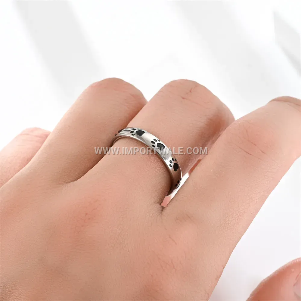 Stainless Steel Etched Cat Paw Print Band Ring