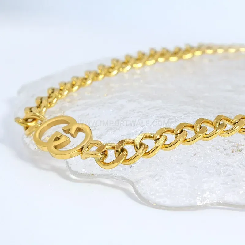 Classic Titanium Steel Heart Clavicle Chain Necklace With Gold Accent