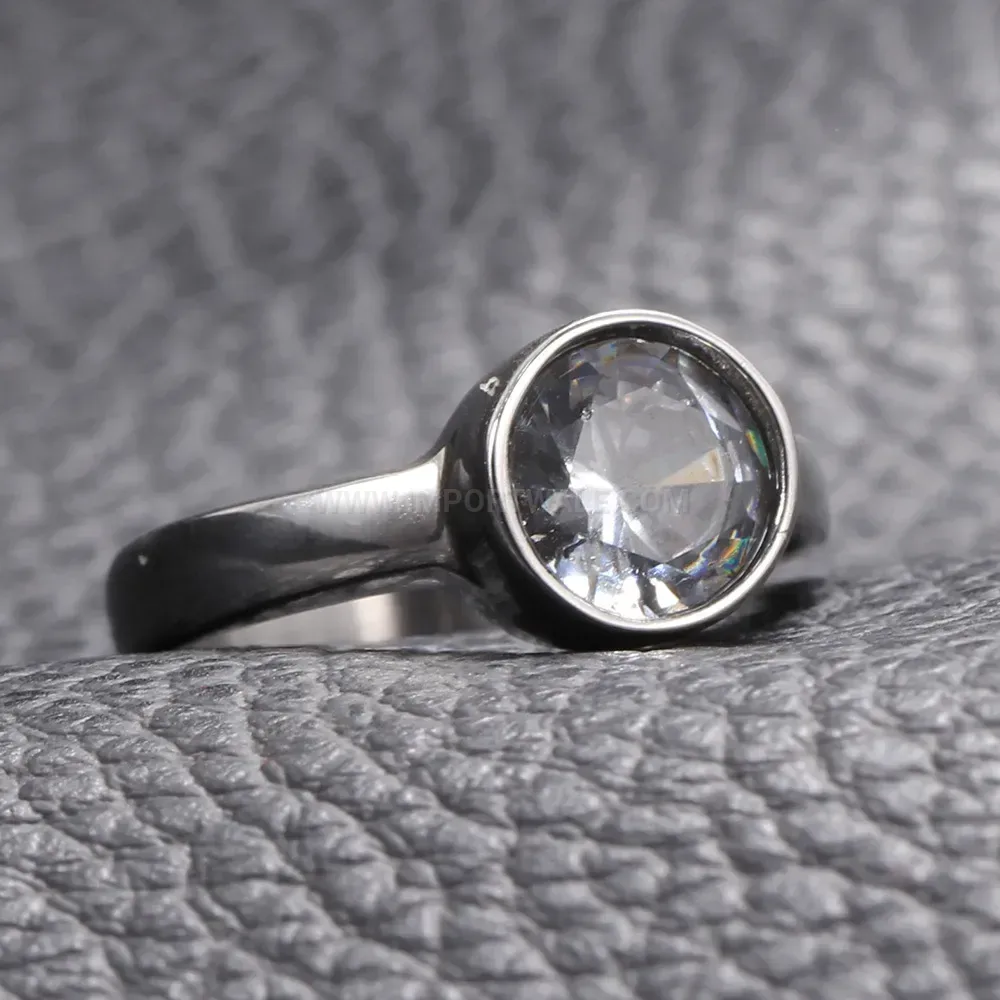 Single Zirconia Inlaid Stainless Steel Solitaire Ring