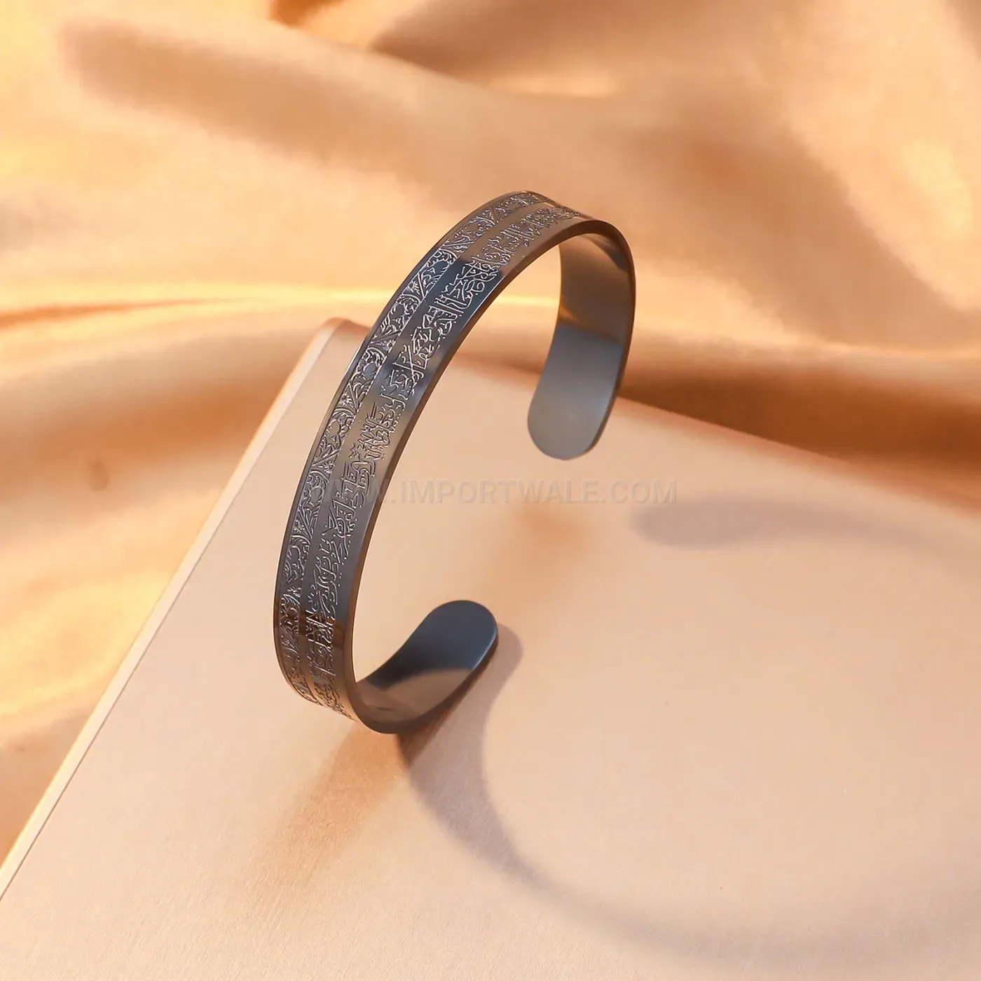 Stainless Steel Ayatul Kursi Arabic Calligraphy Cuff Bangle
