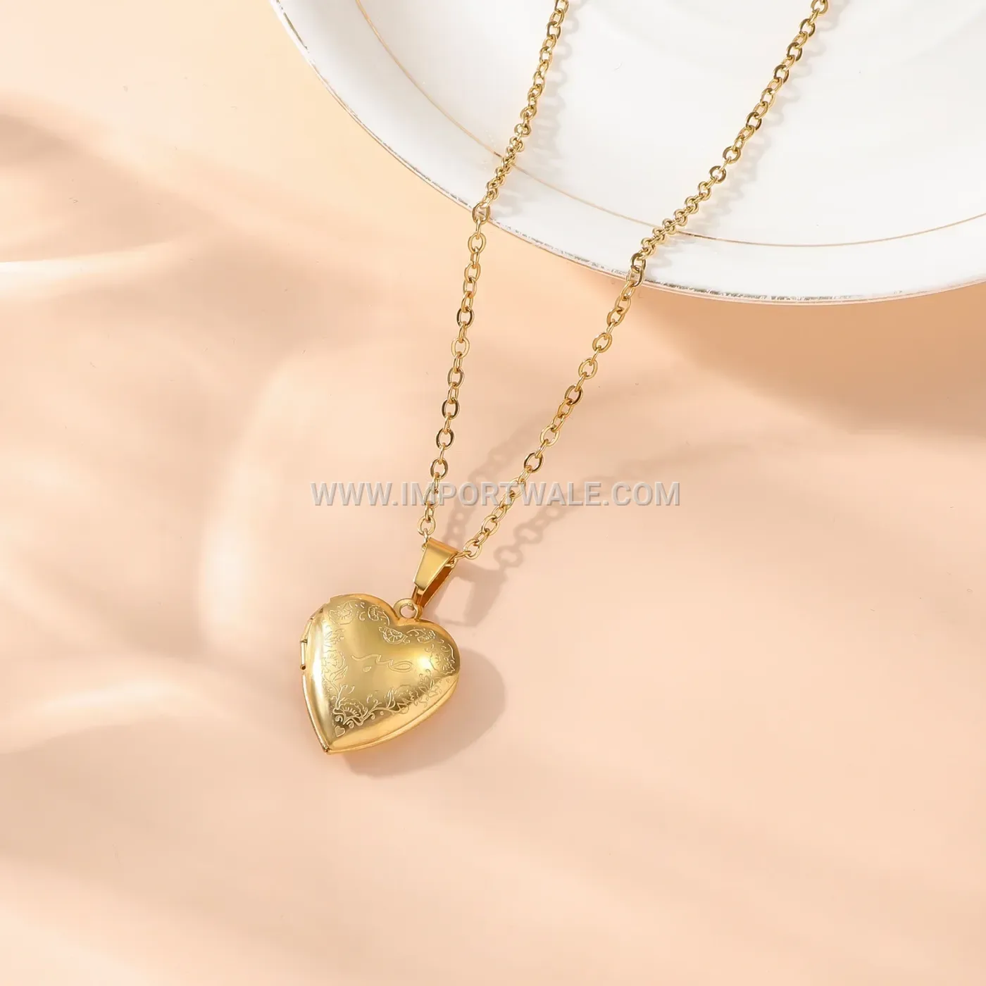 Stainless Steel Photo Locket Pendant Link Chain Necklace