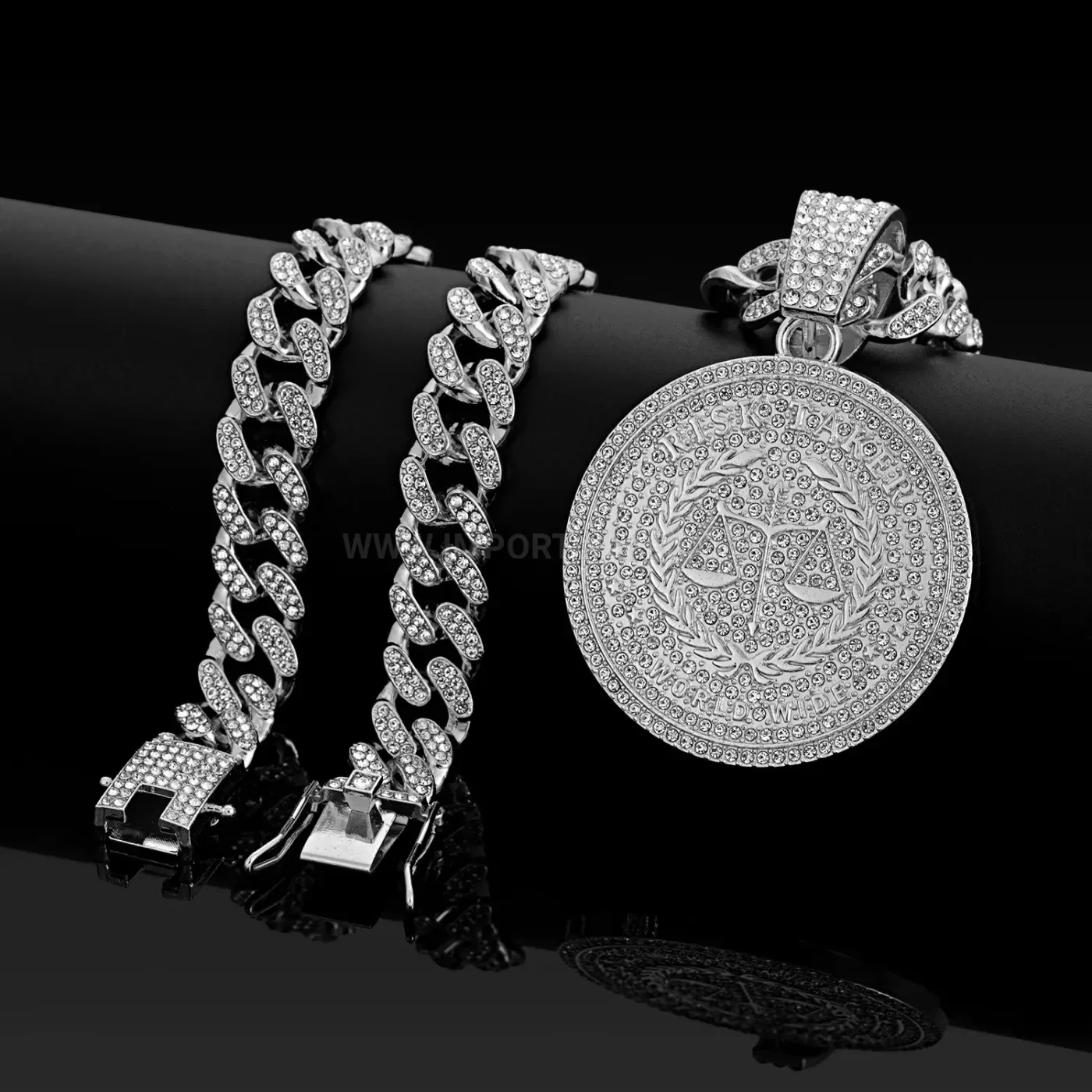 Rhinestone Round Libra Letter Alloy Hip Hop Pendant