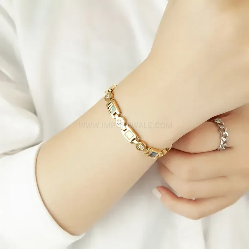 Trendy Rose Gold Titanium Steel Zirconia Shell Magnetic Bracelet