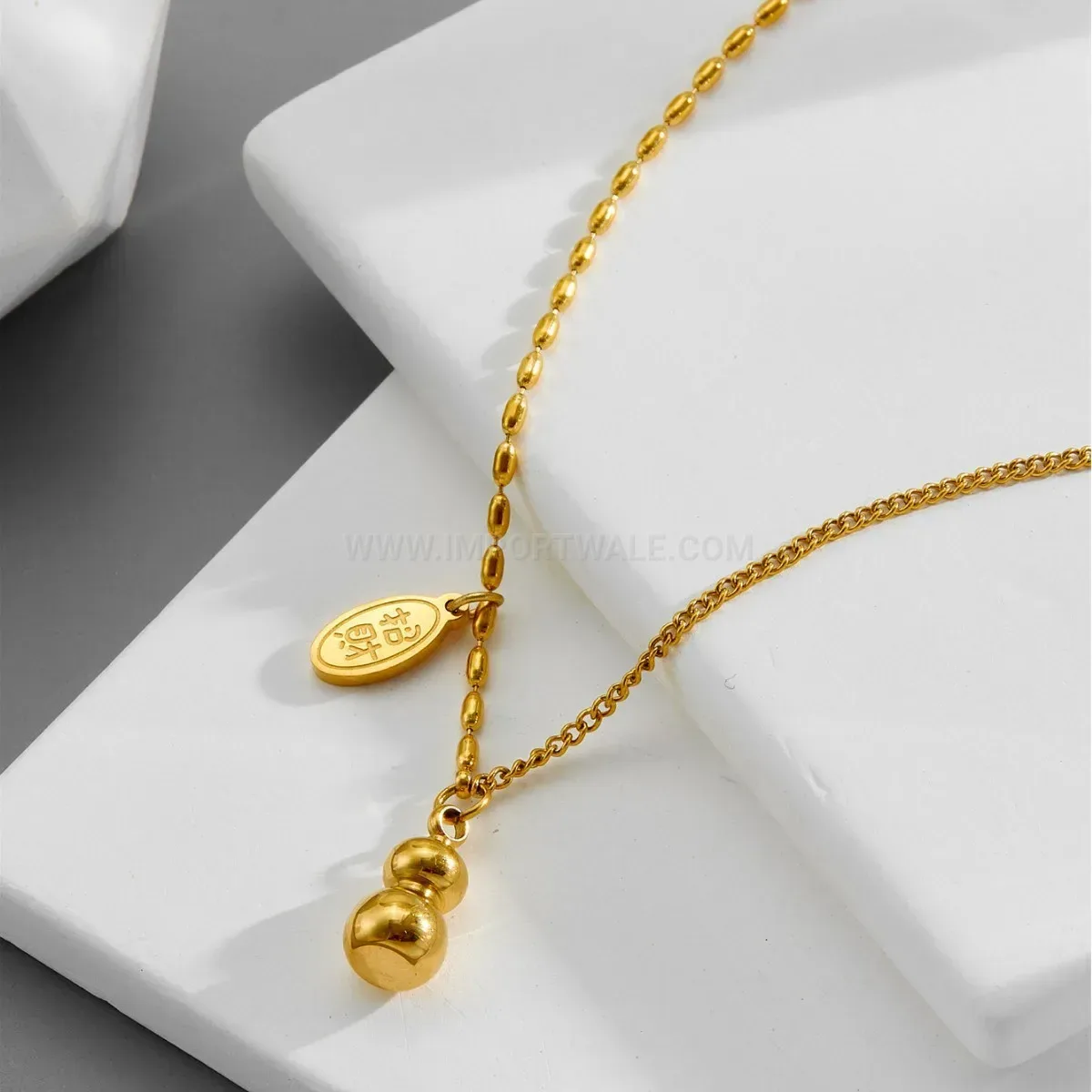 Trendy 18K Gold Vacuum Plated Titanium Steel Fortune Gourd Pendant Necklace
