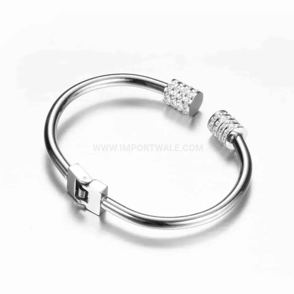 Chic Minimalist 18K Gold Plated Rhinestone Stainless Steel Open Bangle