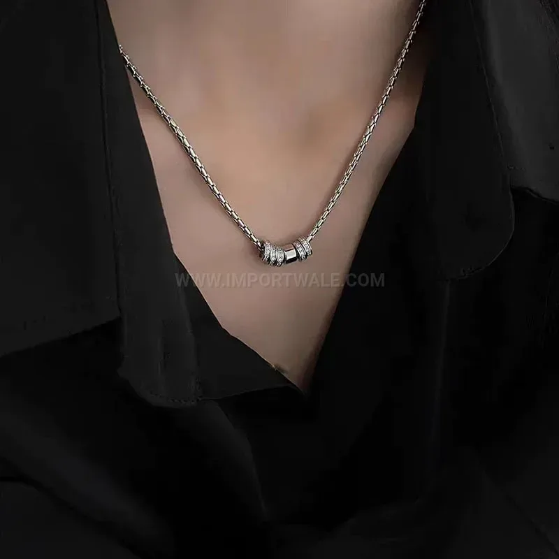 Modern Titanium Steel Geometric Ring Pendant Necklace with Sparkled Crystals