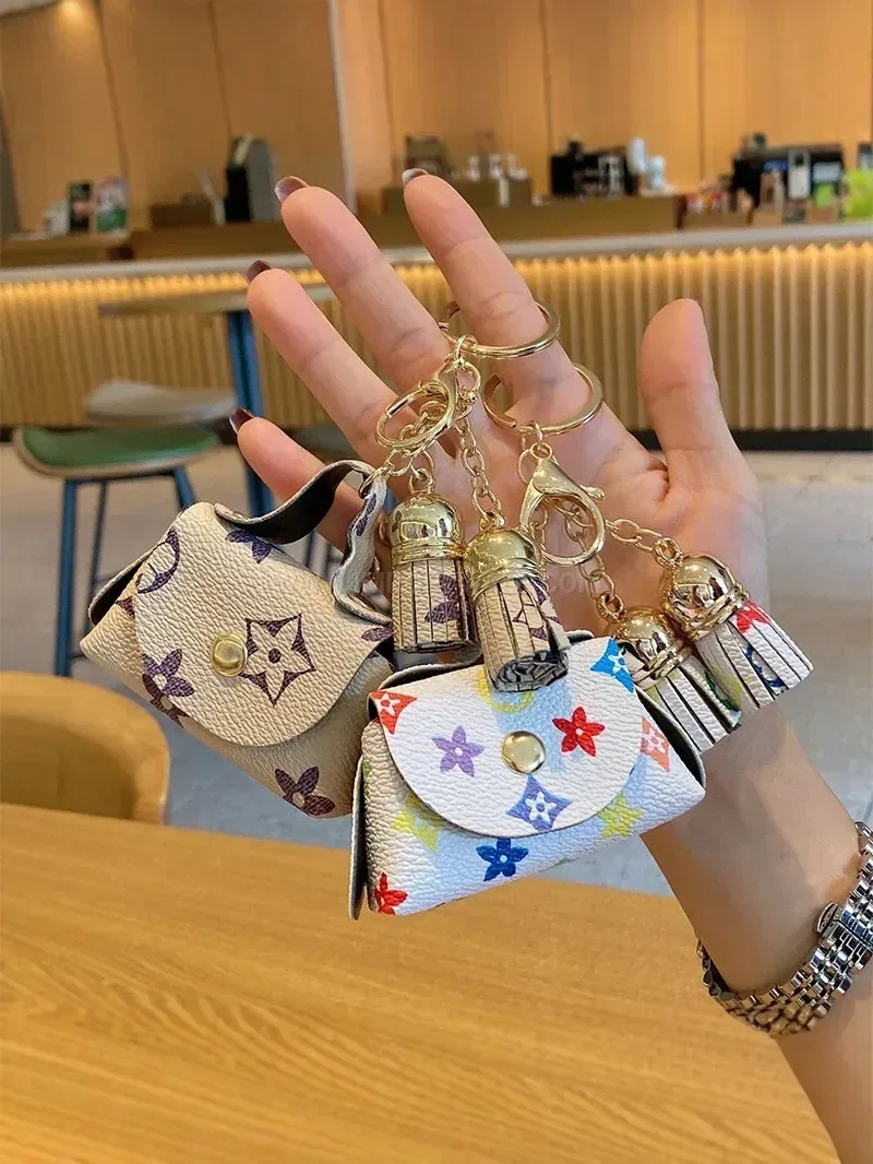 Trendy Vintage Embossed PU Leather Mini Charm Coin Pouch Keychain