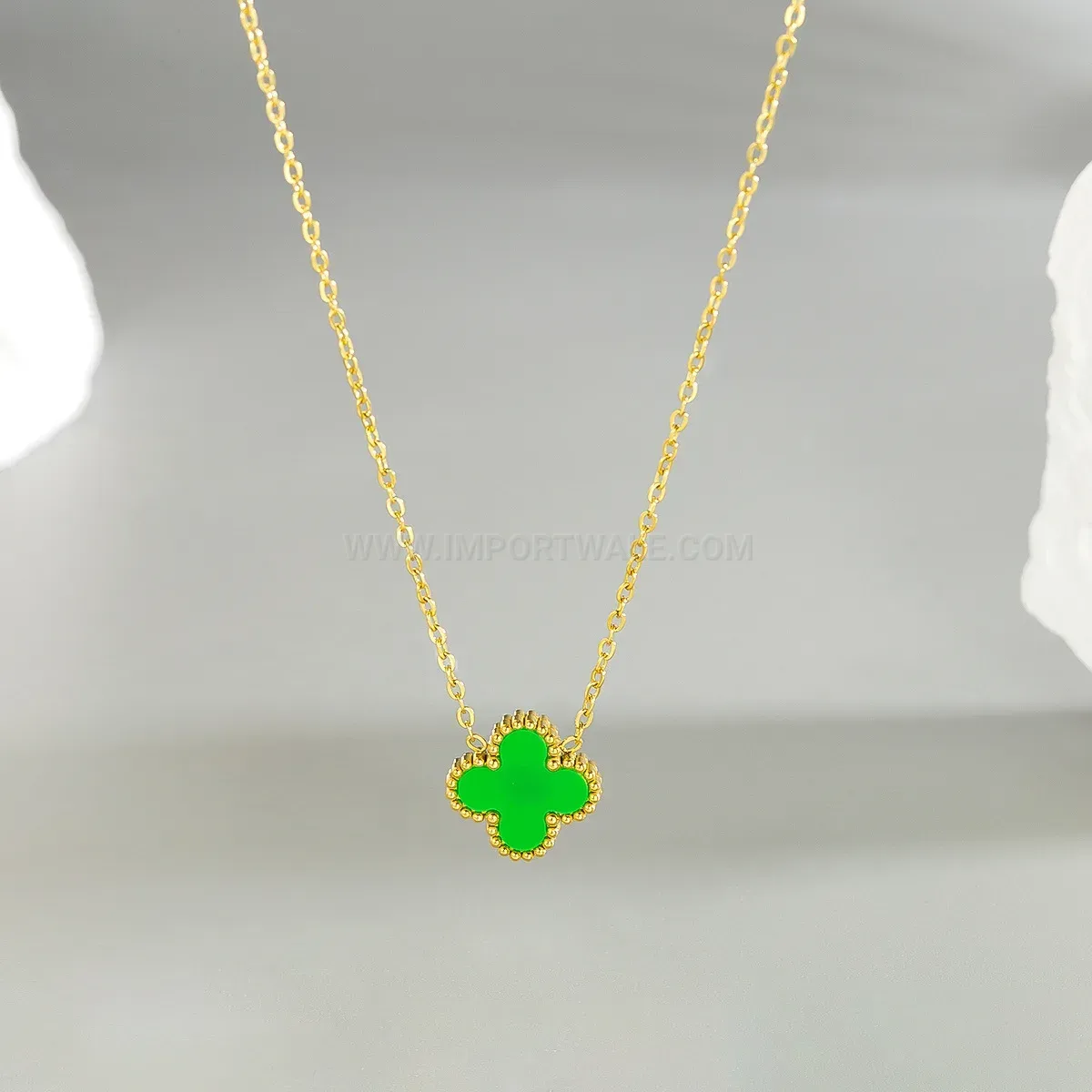 Modern Gold Tone Four Leaf Clover Pendant Necklace with Green Mother of Pearl
