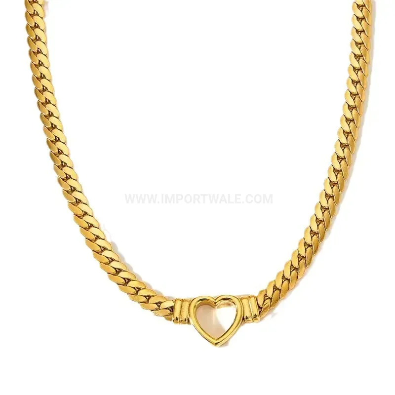 Trendy Hollow Heart Pendant Titanium Steel Clvicle Chain Necklace